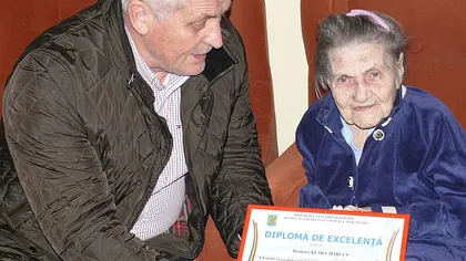 Povestea Klarei Marcus, femeia care a scăpat de la Auschwitz. S-a născut în România şi împlineşte 101 ani