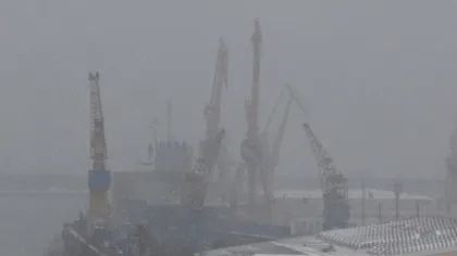 Toate porturile de la Marea Neagră, închise din cauza vântului puternic