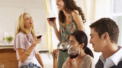 Descoperă personalitatea femeilor în funcţie de vinul preferat