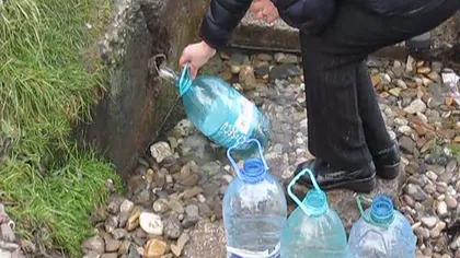 Situaţie disperată în Bacău. 180.000 de oameni, fără apă potabilă de două zile