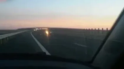 Un şofer s-a filmat în timp ce gonea, pe contrasens, pe autostrada Timişoara-Arad VIDEO
