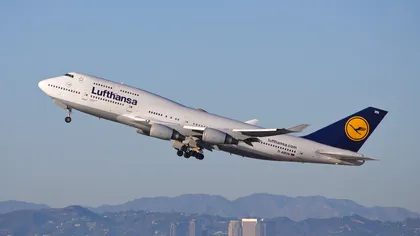 Aeronavă a companiei Lufthansa, implicată într-un INCIDENT AVIATIC