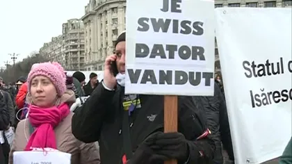 Protest în Piața Constituţiei al românilor cu credite în franci elveţieni
