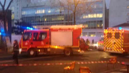 Focuri de armă în sudul Parisului: O poliţistă a murit în urma rănilor VIDEO