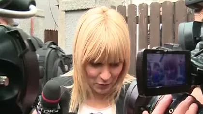 Elena Udrea a mers la poliţie pentru a afla condiţiile controlului judiciar VIDEO