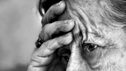 Boala Alzheimer nu debutează mereu cu tulburări de memorie