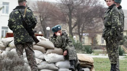 Ucraina: Armata nu îşi retrage armamentul greu până când atacurile separatiştilor nu încetează