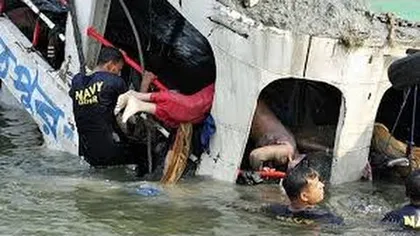 Bangladesh: Cel puţin 68 de morţi, între care 19 copii, după naufragiul unui feribot. UPDATE
