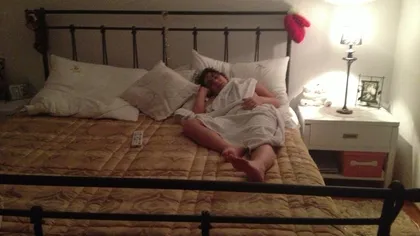 Soţia a montat o cameră în dormitor. Imaginile-surpriză fac înconjurul Internetului. VIDEO