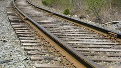 Trafic rutier restricţionat 10 zile pentru refacerea trecerii la nivel cu calea ferată din localitatea Bărbuleşti
