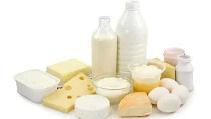 Senatul a decis: Produsele lactate să indice cât lapte praf conţin. Ce amenzi pot primi producătorii