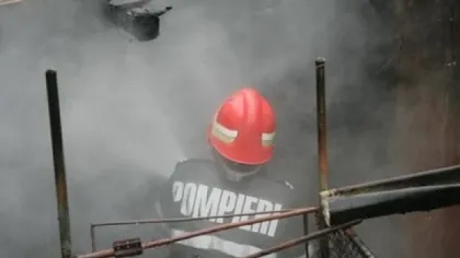Incendiu la un imobil din centrul Capitalei, lângă spitalul Colţea
