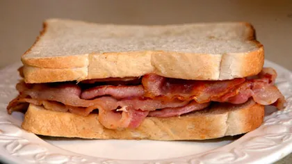 De ce n-ar mai trebui să mănânci sandwich cu bacon