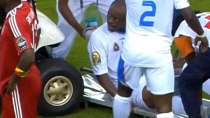 Scenă INCREDIBILĂ la Cupa Africii. Maşina medicală a dat peste un jucător accidentat VIDEO