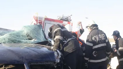 TRAGEDIE în Timişoara: Doi bărbaţi au murit după ce maşina în care se aflau a fost lovită de tren