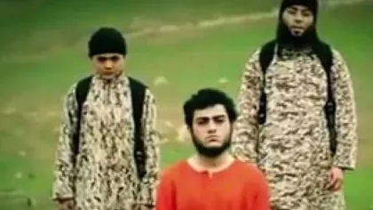 Statul Islamic, o nouă execuţie. Un arab israelian a fost decapitat de un jihadist de 10 ani VIDEO
