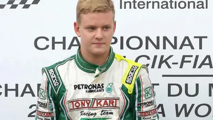 Fiul lui Michael Schumacher, ACCIDENT pe circuit. S-a izbit cu maşina de zid, la 160 km/oră
