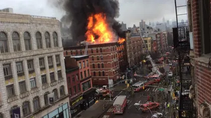 Autorităţile sunt în ALERTĂ. O clădire din New York distrusă aproape complet în urma unei EXPLOZII VIDEO