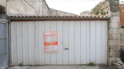 A cumpărat un garaj abandonat şi l-a transformat într-o locuinţă de vis GALERIE FOTO