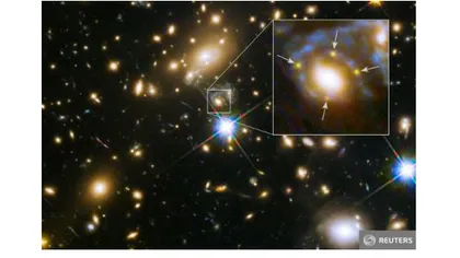 Telescopul Hubble a surprins o imagine în care aceeaşi supernovă apare în patru ipostaze FOTO