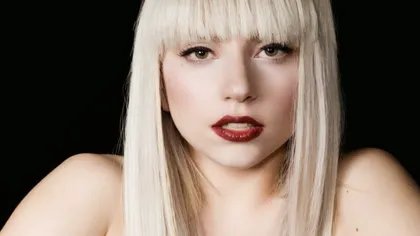 Lady Gaga a făcut BAIE într-un LAC ÎNGHEŢAT pentru o cauză nobilă VIDEO