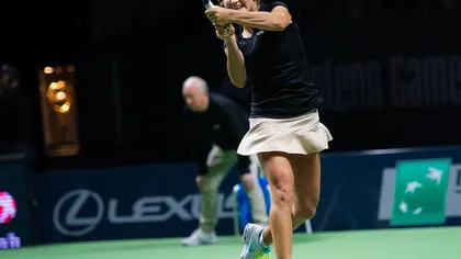 Monica Niculescu, eliminată de Serena Williams de la Indian Wells sub ochii lui Bill Gates