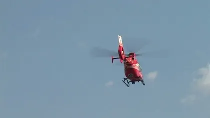 Un bărbat, dus cu elicopterul SMURD la spital după ce a încercat să se sinucidă