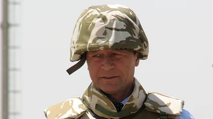 Traian Băsescu a sunat la DNA pentru permisul de port-armă