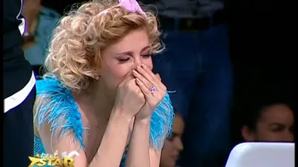 NEXT STAR. Lora, Pepe şi Dan Negru, în lacrimi în faţa unei fetiţe oarbe. Gigi Becali îi sare în ajutor