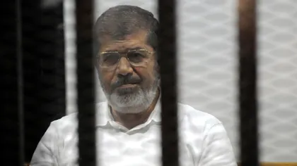 Verdict greu: Fostul preşedinte al Egiptului, Mohamed Morsi a fost condamnat la 20 de ani de închisoare
