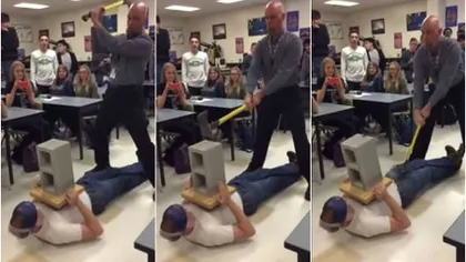Cum îşi pierde un profesor locul de muncă. Demonstraţie stupidă făcută în faţa elevilor VIDEO