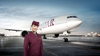 Qatar Airways şi Etihad Airways recrutează însoţitori de bord. Iată cum te poţi înscrie
