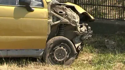 REACŢIA INCREDIBILĂ a unui şofer băut care a fost la un pas să omoare doi oameni VIDEO