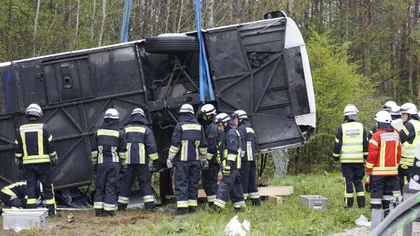 ACCIDENT GRAV în Germania: Un autocar românesc s-a răsturnat. 11 oameni au fost răniţi. Anunţul MAE VIDEO
