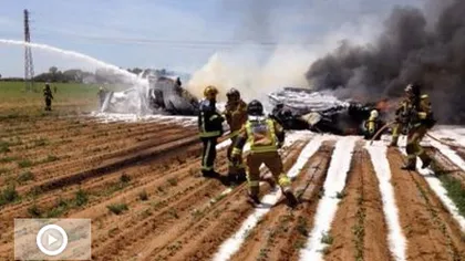 Avion militar, PRĂBUŞIT în Spania. 10 persoane au MURIT