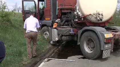 Pericol de explozie, lângă Bacău, după un accident în care a fost implicată o cisternă