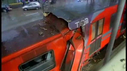 Accident de tren la Ciudad de Mexico. Cel puţin 12 oameni au fost răniţi VIDEO