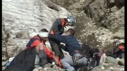 Accident pe munte. O turistă a căzut în gol 25 de metri, de pe creasta Făgăraşului