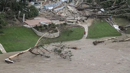 Ploile torenţiale din Mexic şi Texas au făcut 20 de morţi şi pagube materiale imense GALERIE FOTO VIDEO