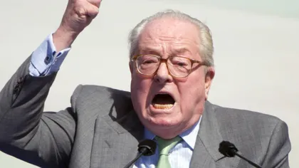 Fără concurenţă: Jean-Marie Le Pen îşi face o PARAŞUTĂ ÎMPOTRIVA DEZASTRULUI