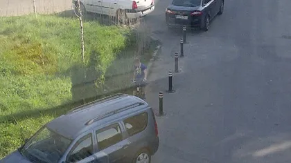 Circ cu o şefă din Primăria Sectorului 6. A blocat o stradă pentru a-şi proteja maşina VIDEO