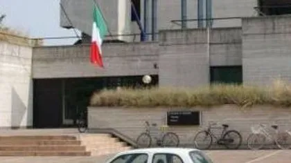 Scene de groază la tribunal, în Italia. O femeie a atacat cu cuţitul un procuror