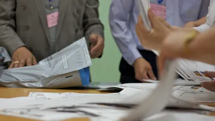 Alegeri locale în Republica Moldova. Poliţiştii au descoperit peste 200 de nereguli electorale