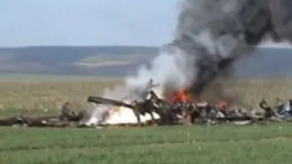 Un elicopter militar a fost DOBORÂT în Ucraina. Momentul prăbuşirii surprins de o cameră de filmat de la bord