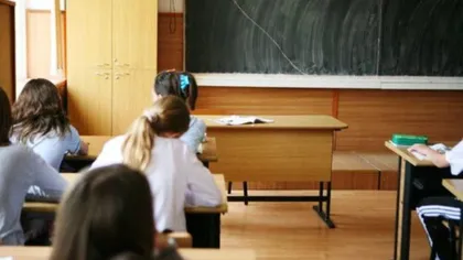 EVALUARE NAŢIONALĂ 2015 EDU.RO: Elevii de clasa a VIII-a au dat, marţi, examen la Limba maternă