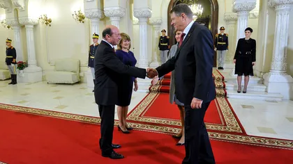 Atac DUR la Iohannis: Continuă, în folos personal, RECICLAREA grelei moşteniri a lui Traian Băsescu