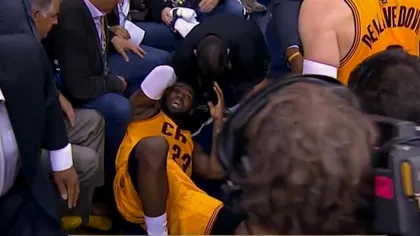 LeBron James s-a rănit grav la cap, câzând peste un cameraman în timpul finalei NBA VIDEO