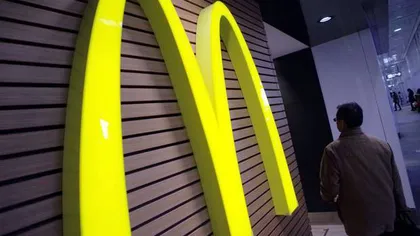 Schimbare majoră la McDonald`s: Lanţul de restaurante va elimina paiele de plastic