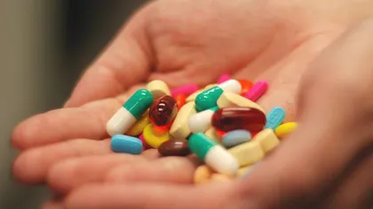 Peste 2.000 de medicamente cu preţuri accesibile au dispărut de pe piaţă în ultimii ani, dintre care 700 numai în 2015
