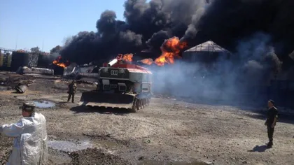 Incendiul din Ucraina se agravează. Militarii intervin cu tancuri modificate pentru a-i pune capăt